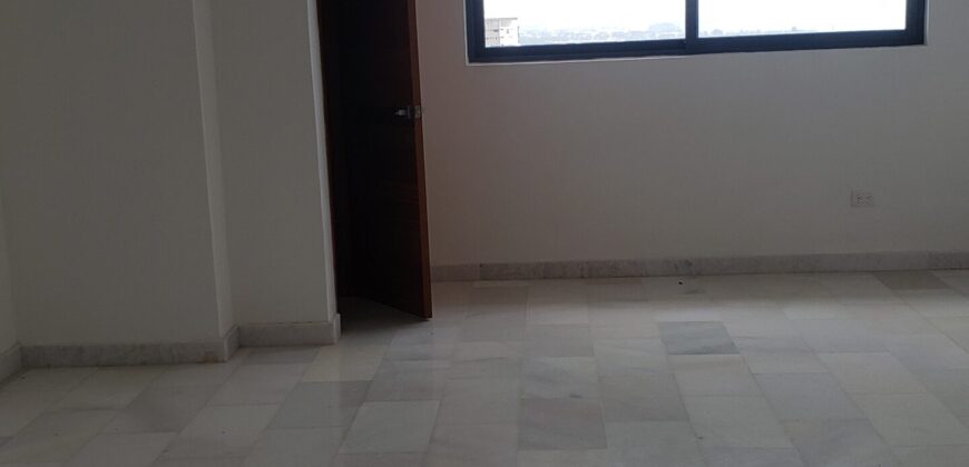 Elegante Torre de Apartamentos en La Esperilla con Vista al Mar