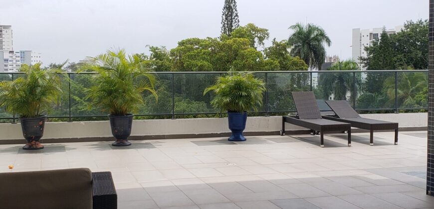 Elegante Torre de Apartamentos en La Esperilla con Vista al Mar
